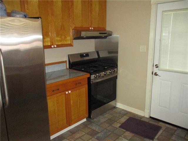 901 ATHANIA Parkway, Metairie, LA 70001