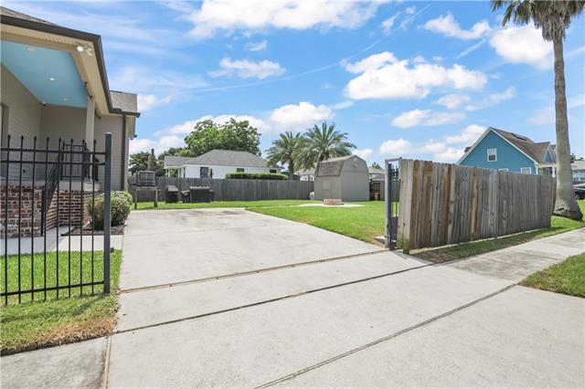 1828 FILMORE Avenue, New Orleans, LA 70122