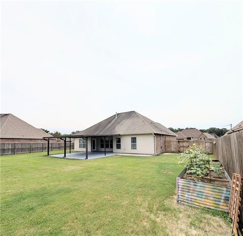 578 PONDEROSA Drive, Ponchatoula, LA 70454