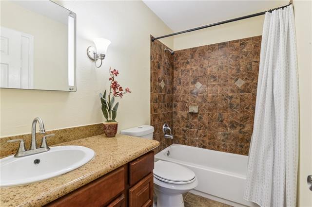 8010 SANDPIPER Drive, New Orleans, LA 70128