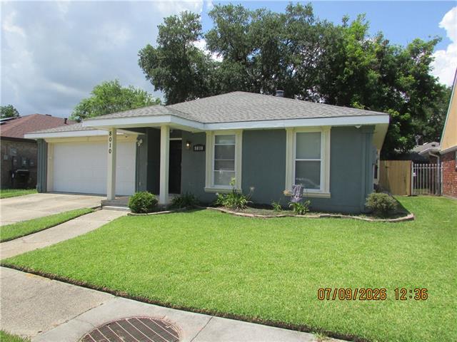 8010 SANDPIPER Drive, New Orleans, LA 70128