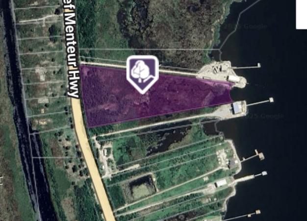 24400 CHEF MENTEUR Highway, New Orleans, LA 70129