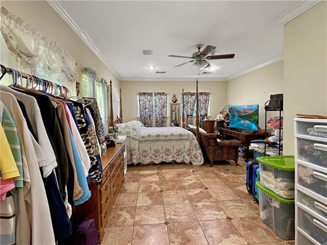 233 LEEDS Drive, Slidell, LA 70461