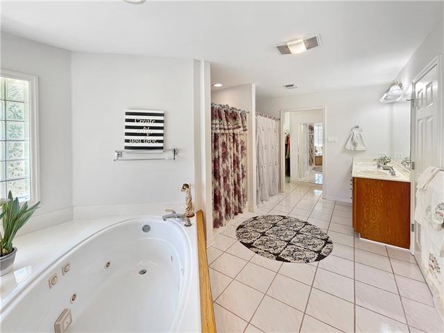 233 LEEDS Drive, Slidell, LA 70461