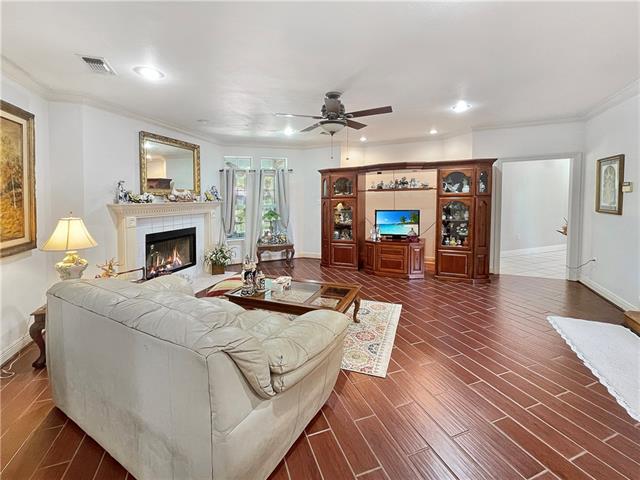 233 LEEDS Drive, Slidell, LA 70461