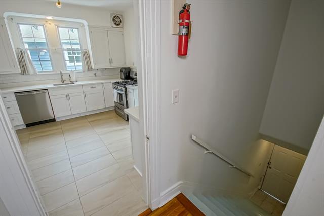 Photo 37