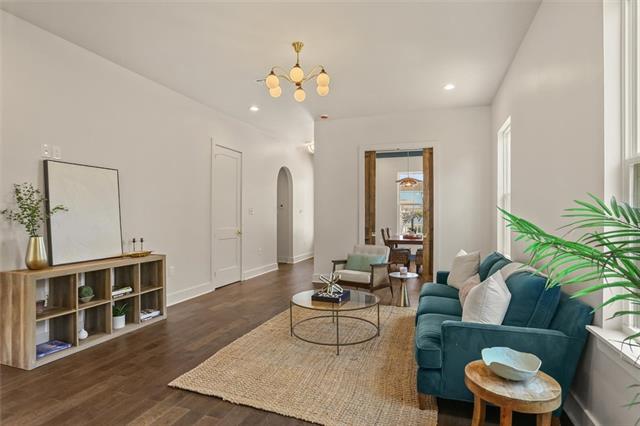 6230 LAFAYE Street, New Orleans, LA 70122