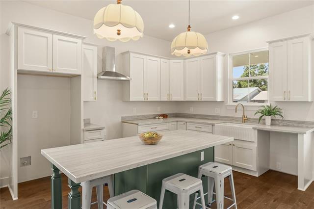 6230 LAFAYE Street, New Orleans, LA 70122