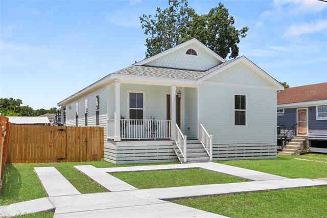 6230 LAFAYE Street, New Orleans, LA 70122