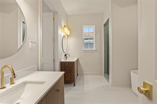 6230 LAFAYE Street, New Orleans, LA 70122