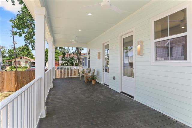 6230 LAFAYE Street, New Orleans, LA 70122