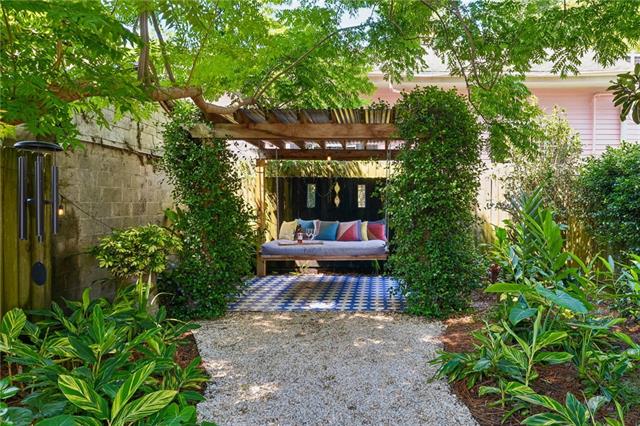 3805 DAUPHINE Street, New Orleans, LA 70117