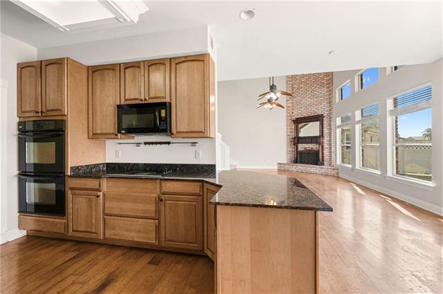 305 CHARLES Court, Slidell, LA 70458