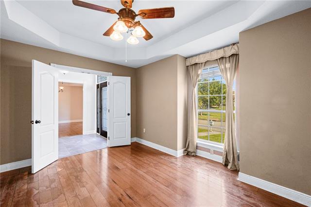 305 CHARLES Court, Slidell, LA 70458