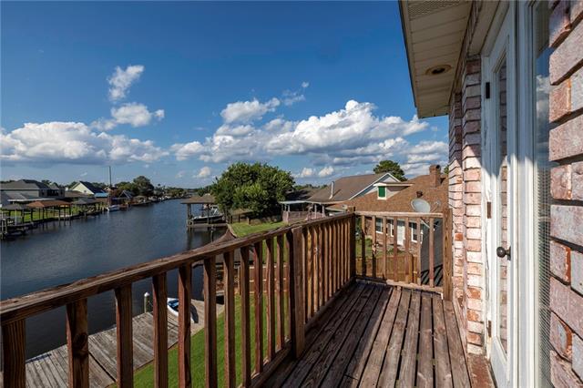 305 CHARLES Court, Slidell, LA 70458
