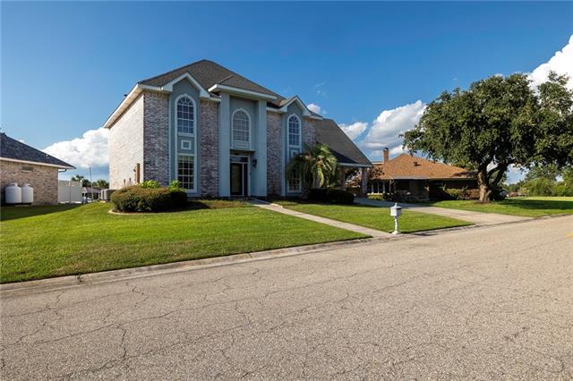 305 CHARLES Court, Slidell, LA 70458