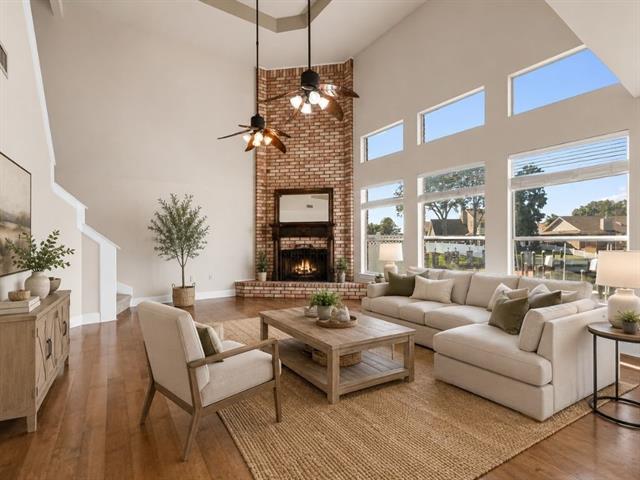 305 CHARLES Court, Slidell, LA 70458