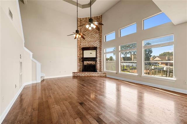 305 CHARLES Court, Slidell, LA 70458