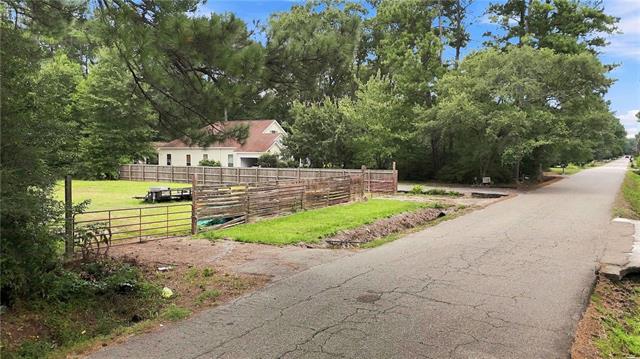70486 FUCHSIA Street, Abita Springs, LA 70420
