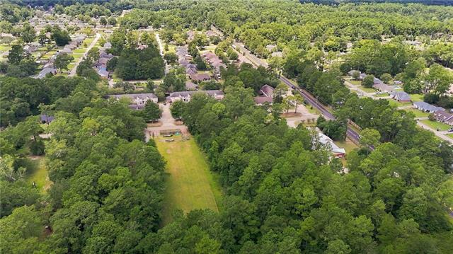 70486 FUCHSIA Street, Abita Springs, LA 70420