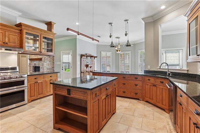 212 CEDAR GROVE Lane, Belle Chasse, LA 70037