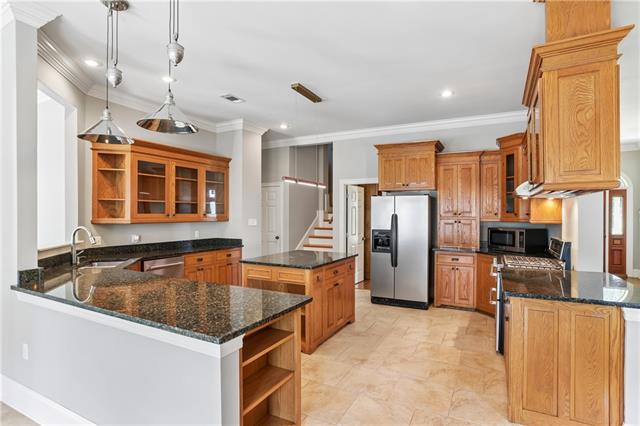 212 CEDAR GROVE Lane, Belle Chasse, LA 70037