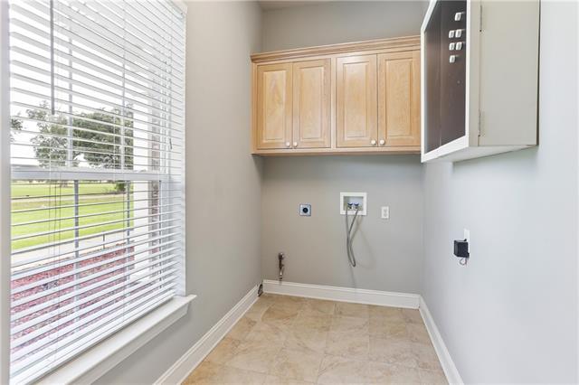212 CEDAR GROVE Lane, Belle Chasse, LA 70037
