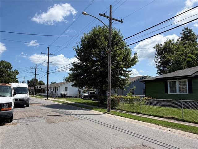 1612 CLOUET Street, New Orleans, LA 70117