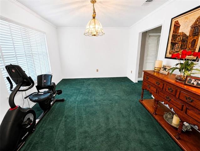 2720 CARLISLE DRIVE SOUTH Drive, Gretna, LA 70056