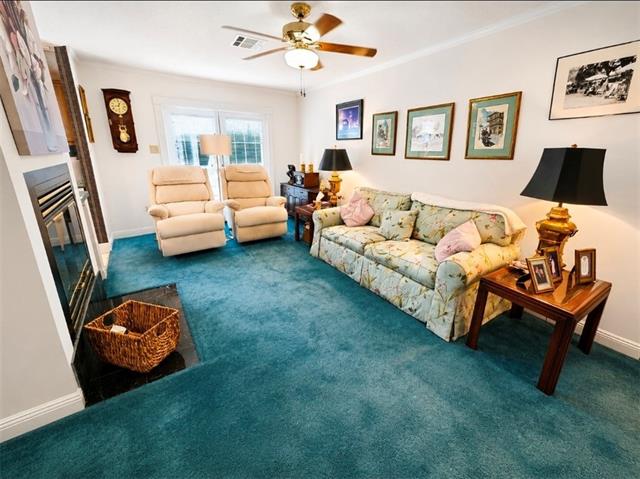 2720 CARLISLE DRIVE SOUTH Drive, Gretna, LA 70056