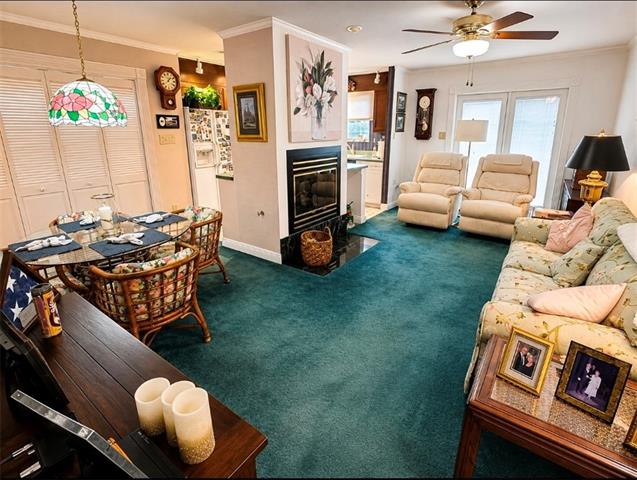 2720 CARLISLE DRIVE SOUTH Drive, Gretna, LA 70056