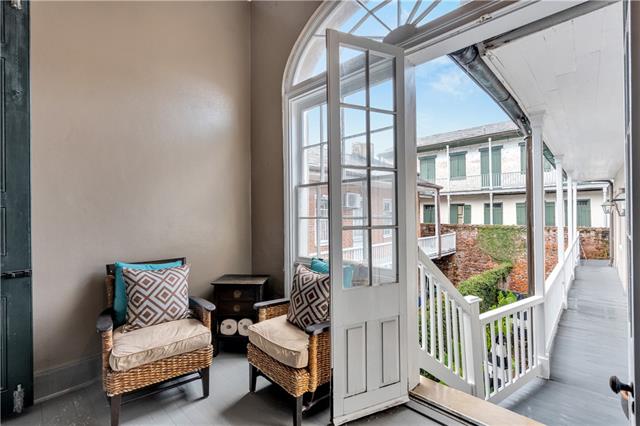 1135 ROYAL Street, 3, New Orleans, LA 70116