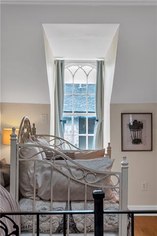 1135 ROYAL Street, 3, New Orleans, LA 70116