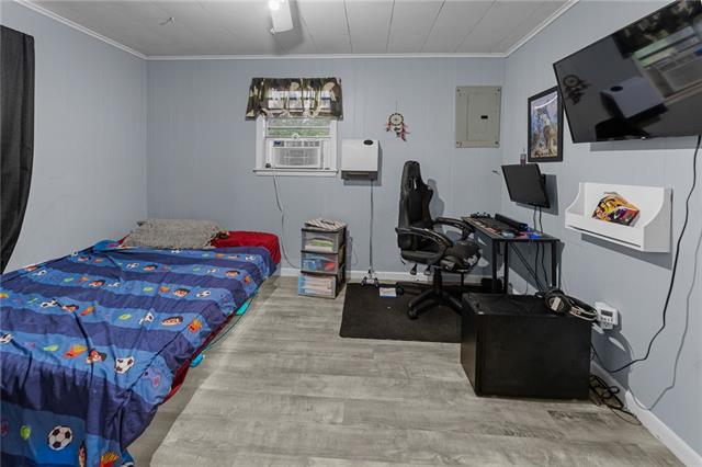 Photo 18