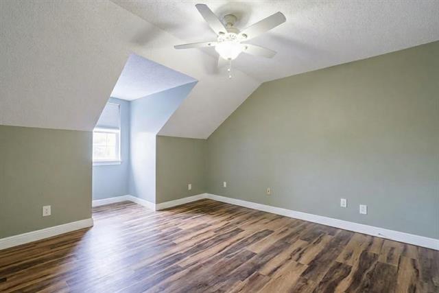 Photo 36