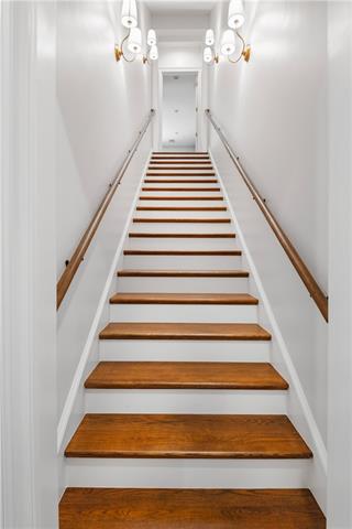 Photo 34