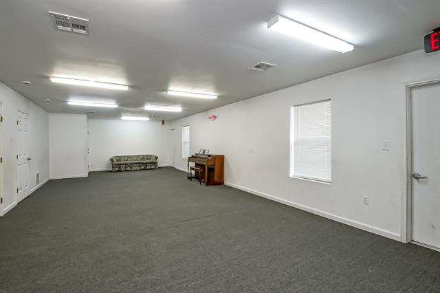 Photo 36