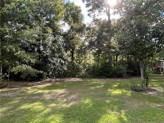70 CREEKSIDE Place, Pearl River, LA 70452