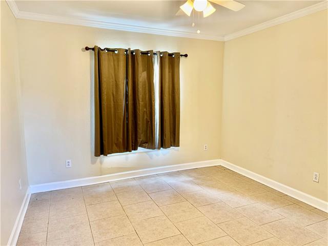 3001 GOLDEN Drive, Chalmette, LA 70043