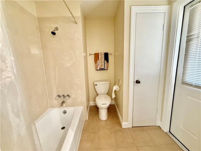 3001 GOLDEN Drive, Chalmette, LA 70043