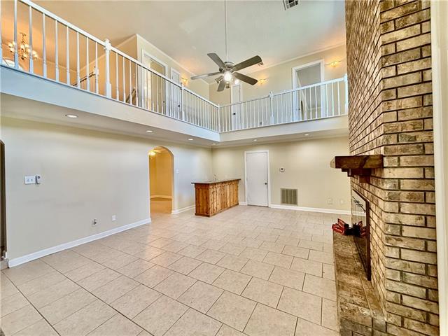 3001 GOLDEN Drive, Chalmette, LA 70043