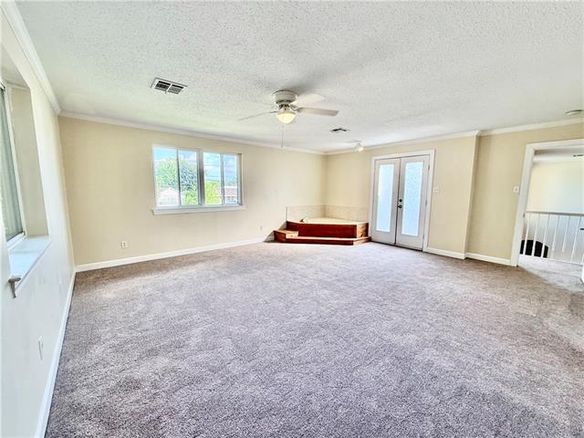3001 GOLDEN Drive, Chalmette, LA 70043