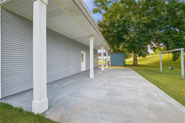 12853 HIGHWAY 23 Highway, Belle Chasse, LA 70037