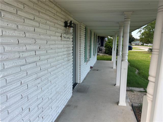 Photo 32