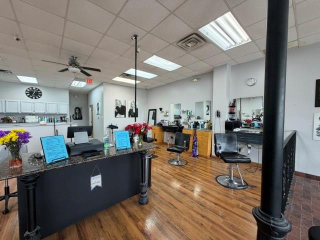 Photo 8
