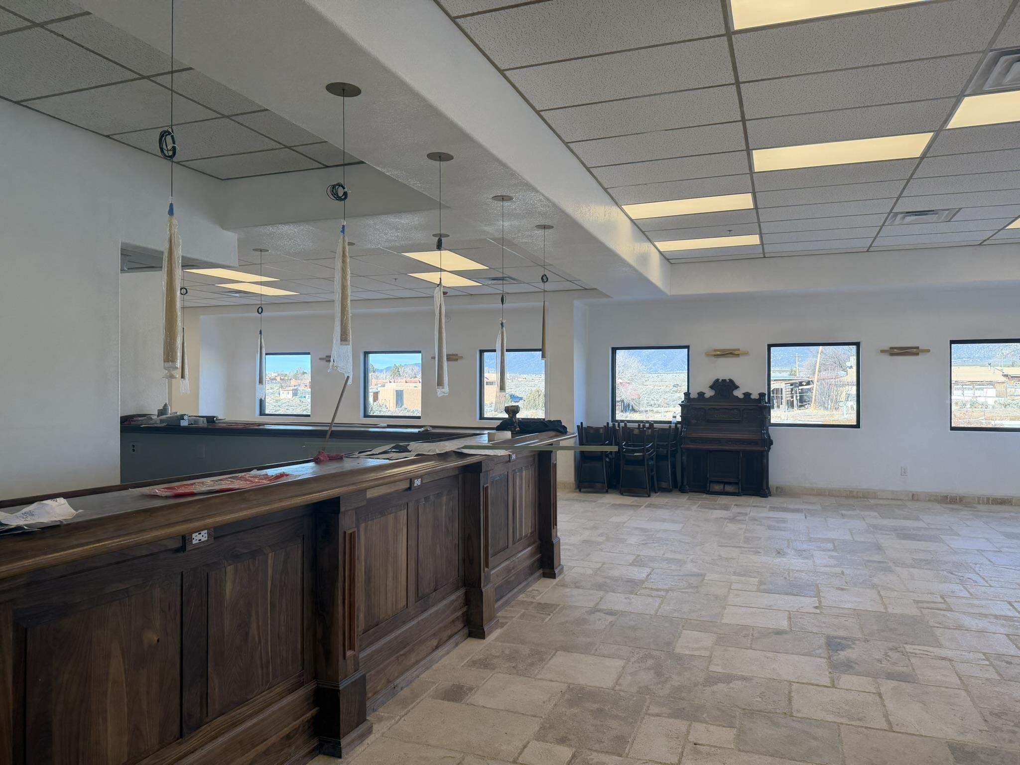 COLONIAS UPPER (12B)