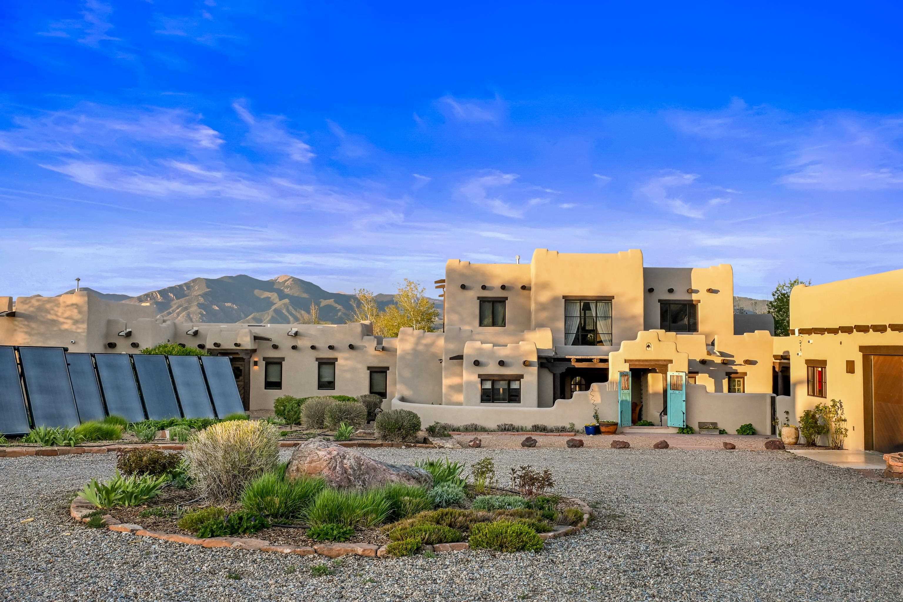 RANCHOS DE TAOS (36A)