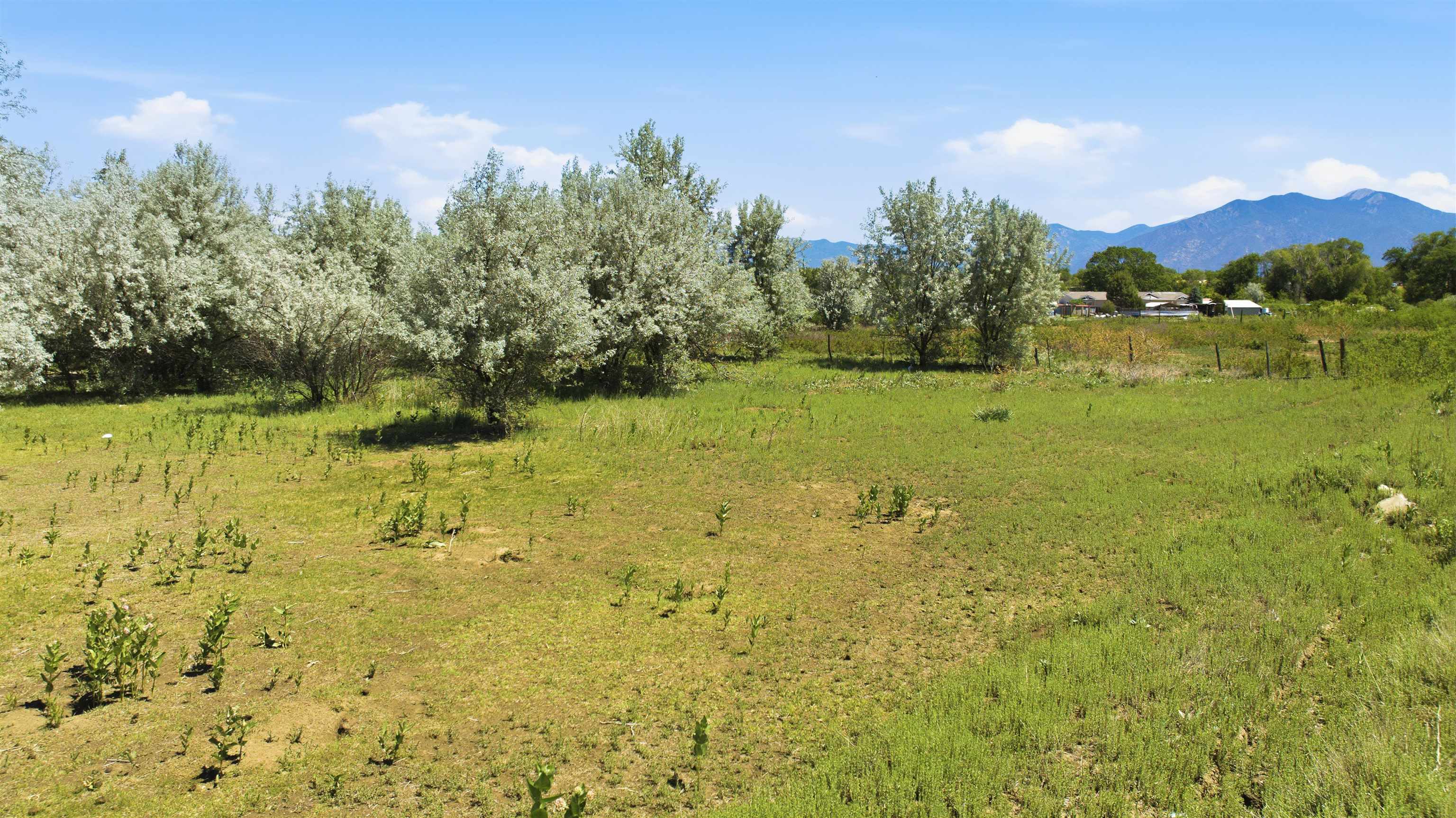 RANCHOS DE TAOS (36A)