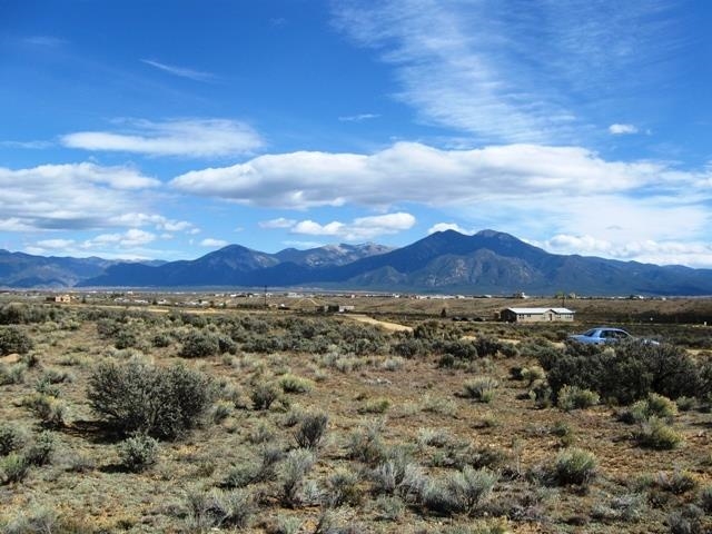 COLONIAS UPPER (12B)