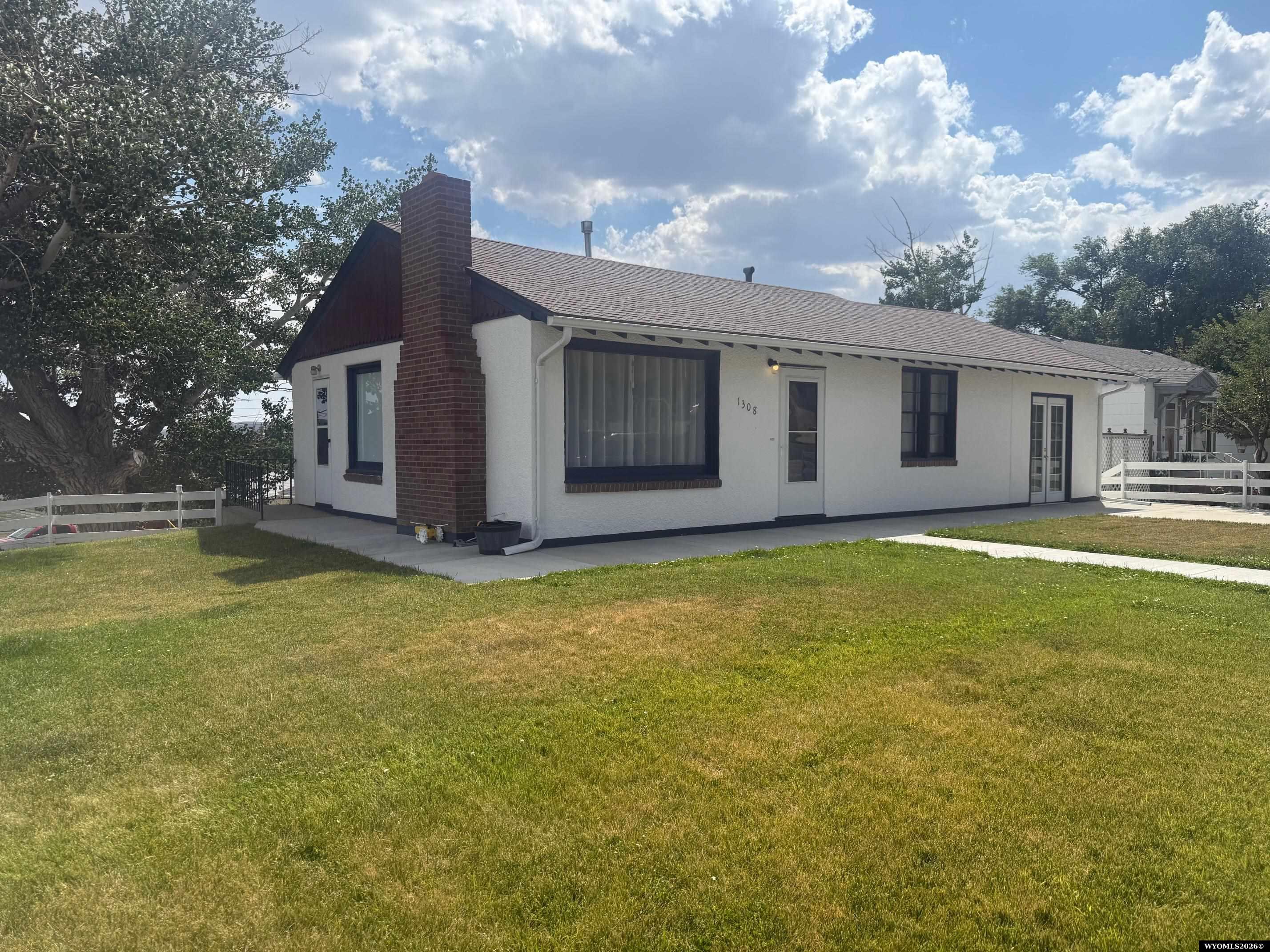 1308 High Street, Rawlins, WY 82301